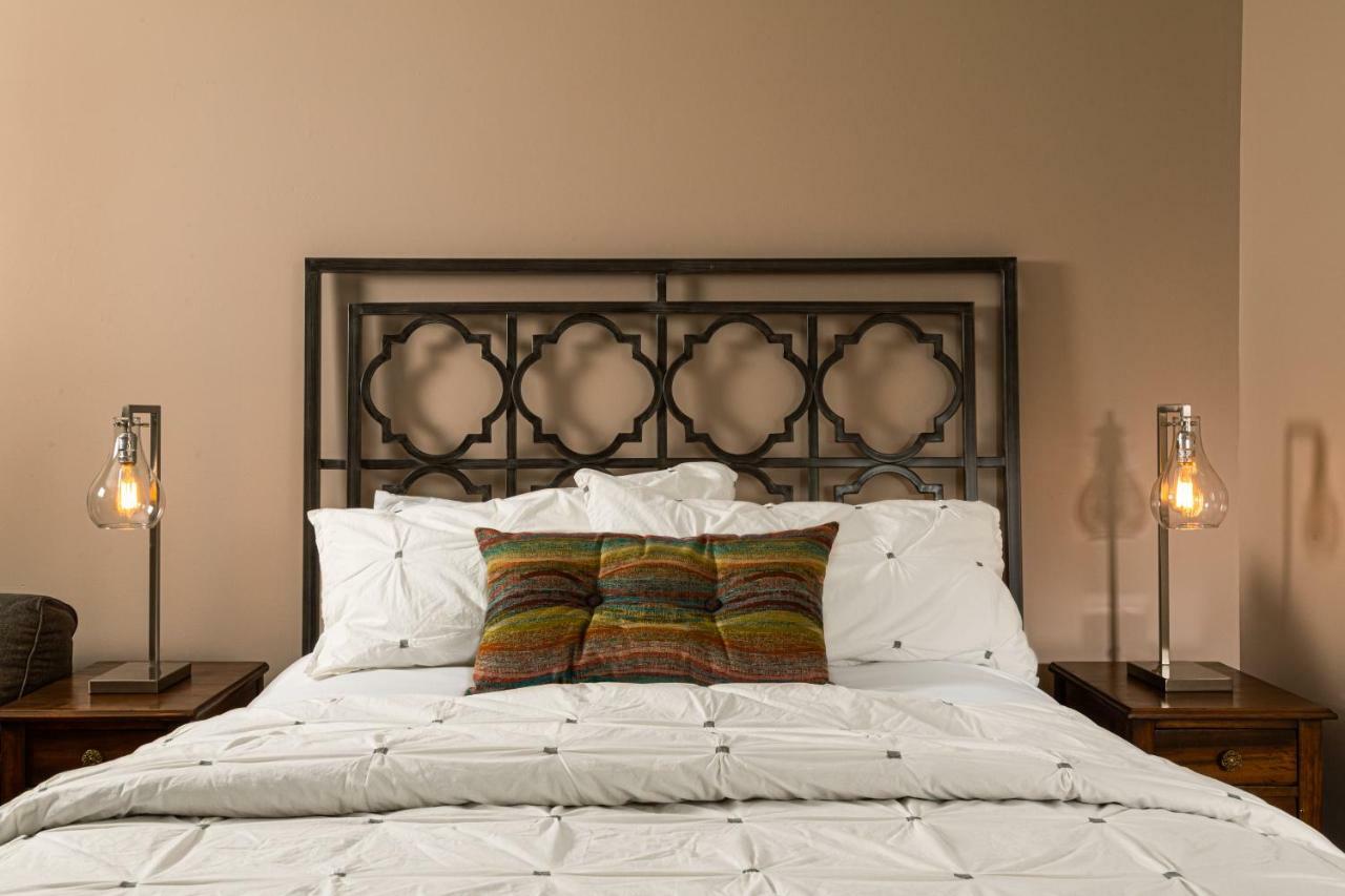 Rosemont Inn Utica Ngoại thất bức ảnh