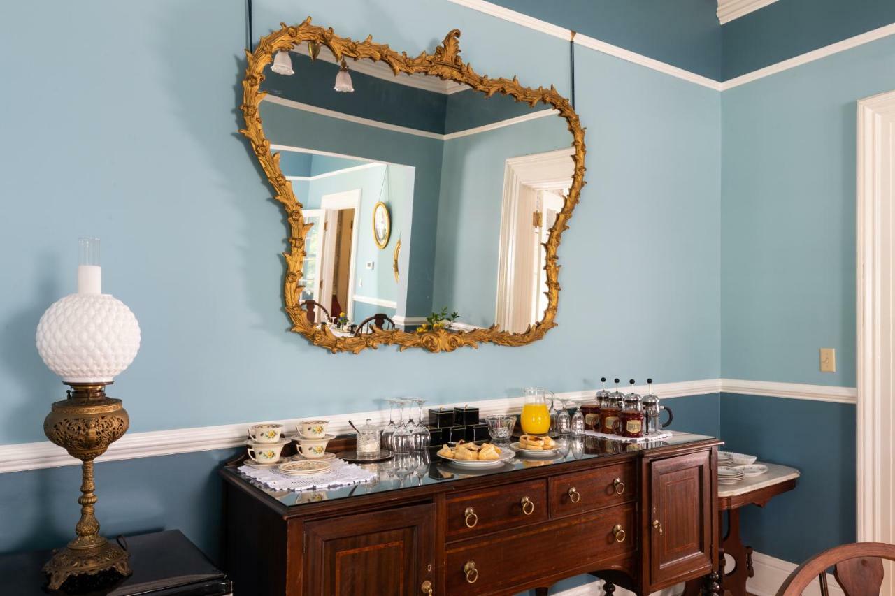 Rosemont Inn Utica Ngoại thất bức ảnh