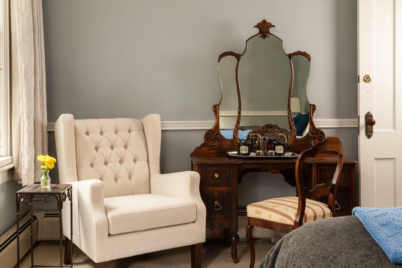 Rosemont Inn Utica Ngoại thất bức ảnh